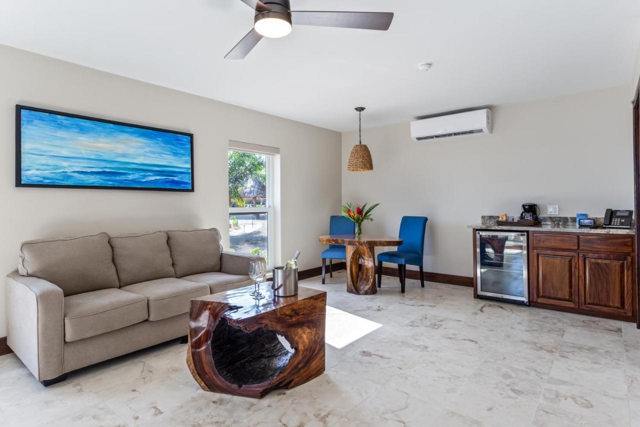 Sirenian Bay Resort Placencia 外观 照片